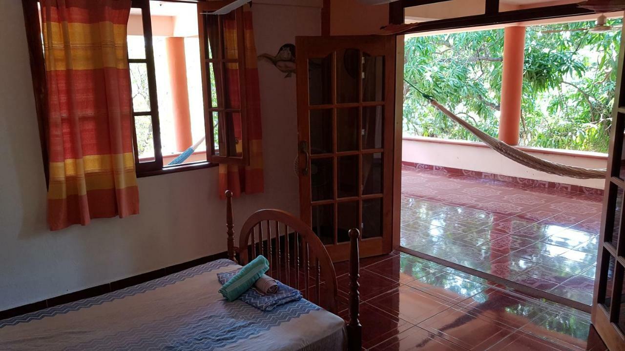 Villa Mango Hostel Puerto Escondido  Ngoại thất bức ảnh