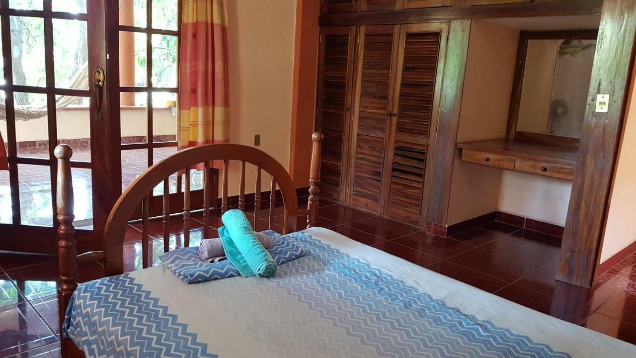 Villa Mango Hostel Puerto Escondido  Ngoại thất bức ảnh