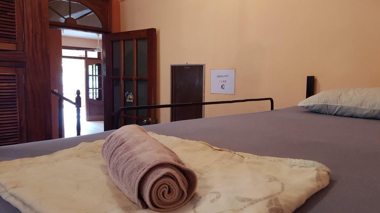 Villa Mango Hostel Puerto Escondido  Ngoại thất bức ảnh